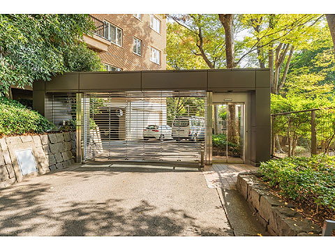 その他共用部　駐車場ゲート