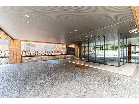 エントランス エントランス