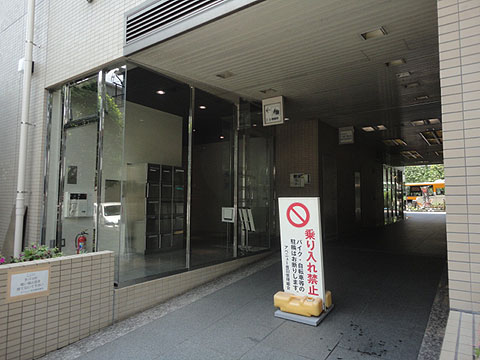 その他共用部　エントランス1