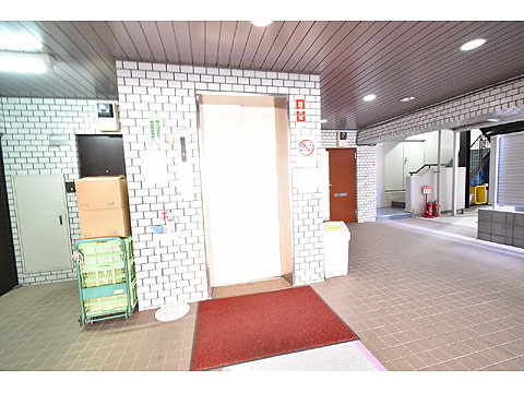 その他共用部 エレベーター前