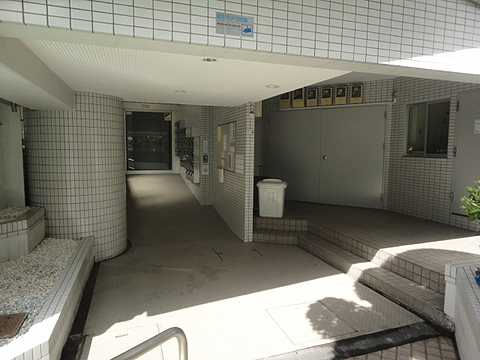 その他共用部　エントランス1