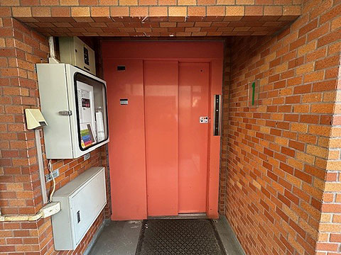 その他共用部 エレベーター完備