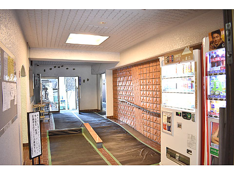 エントランス　エントランス