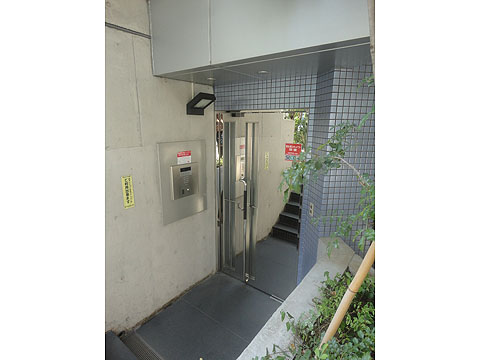 その他共用部　エントランス2