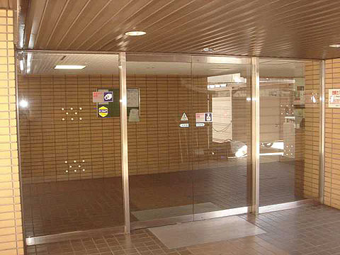 その他共用部 エントランス2