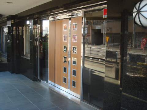 その他共用部　エントランス2