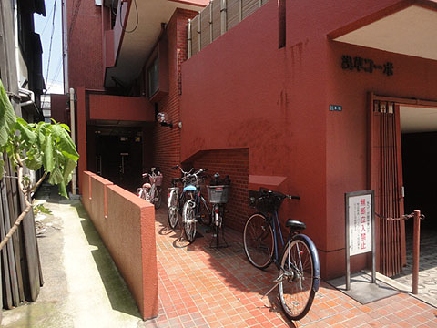 その他共用部　エントランス2