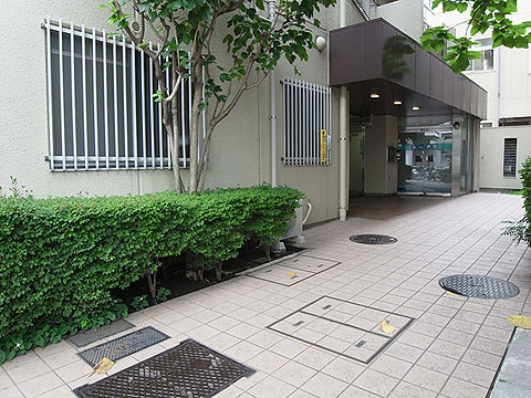 その他共用部 エントランス2