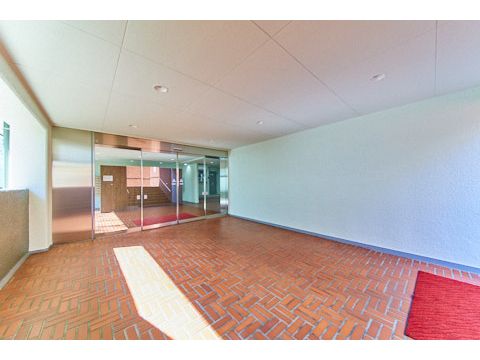 エントランス エントランス