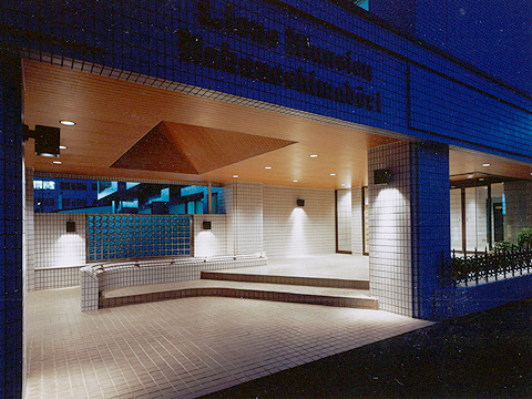 その他共用部　玄関アプローチ１