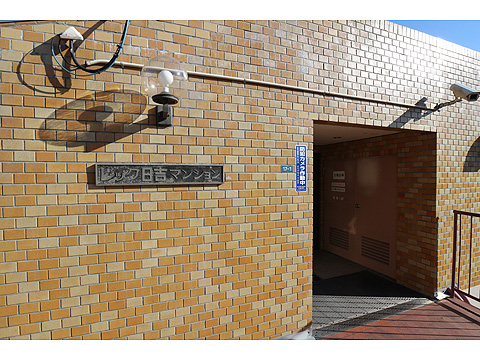 エントランス エントランス前