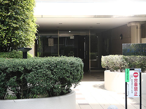 その他共用部　エントランス2