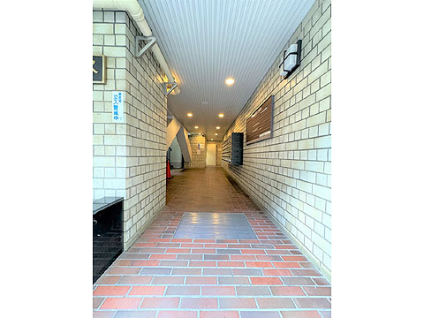 エントランス　エントランス