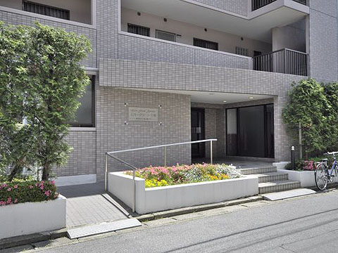 その他共用部 エントランス2