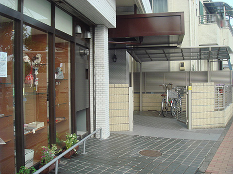 その他共用部　エントランス2