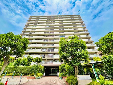 現地外観写真　外観写真(正面３)