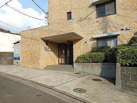 その他共用部　エントランス2