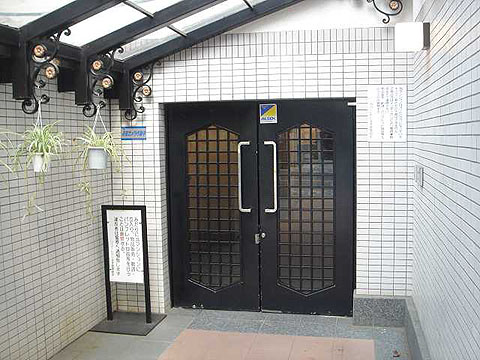 その他共用部 エントランス2