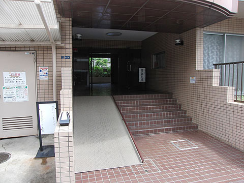 その他共用部 エントランス2