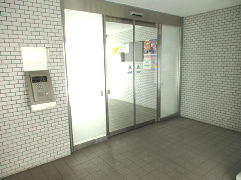 エントランス　IMG_2057