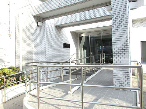 エントランス　IMG_2059