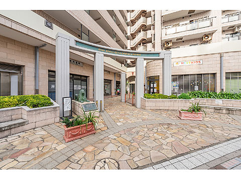 エントランス　エントランス