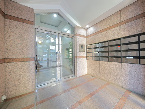 その他共用部 エントランス2