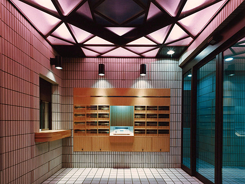 その他共用部 風除室.jpg