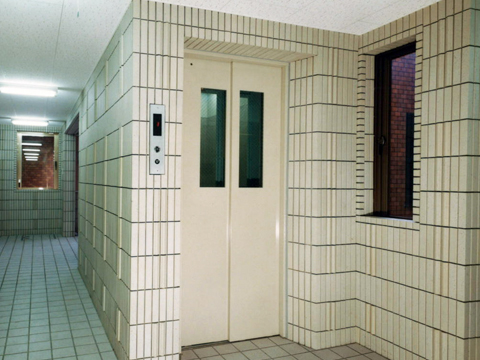 その他共用部 エレベータホール.jpg