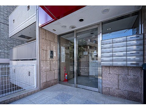 エントランス オートロック有り