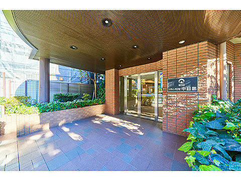 エントランス エントランス