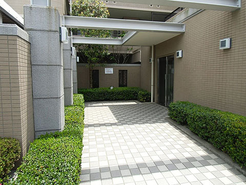 その他共用部　エントランス2