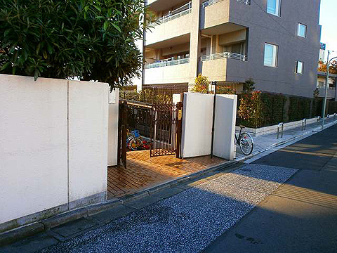 その他共用部 エントランス1