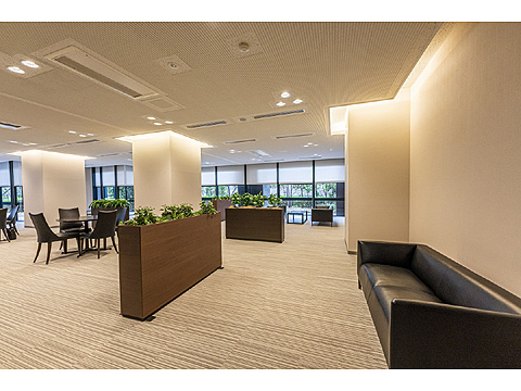 ロビー 2階ラウンジ