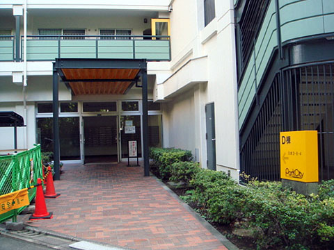 エントランス　エントランス