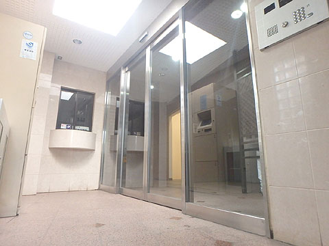 エントランス エントランス