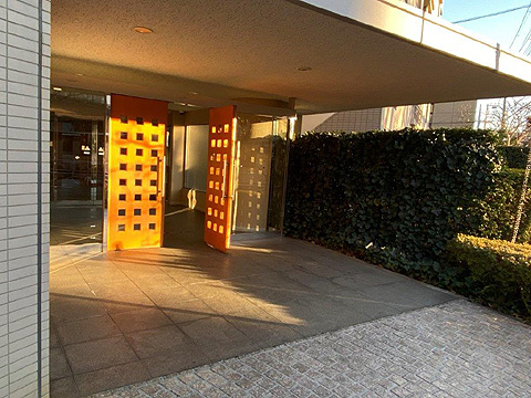 エントランス　エントランス