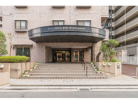 エントランス エントランス