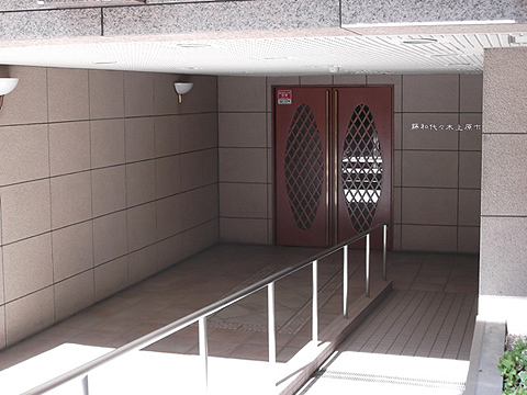 その他共用部 エントランス2