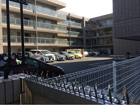 駐車場 駐車場 (2)