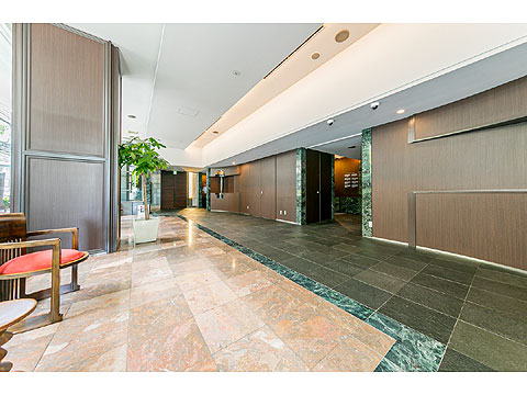 エントランス　ロビー