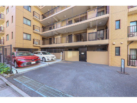 駐車場 セントラルコート王子