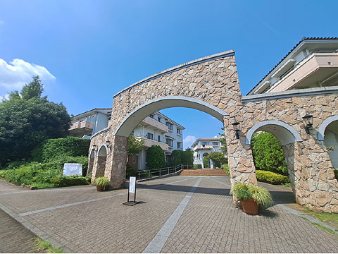 その他共用部 マンション入り口(南)