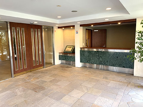 エントランス　ロビー