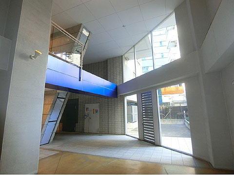 ロビー　エントランスホール