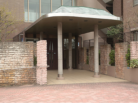 エントランス　LEXELMANSIONchigasaki（３