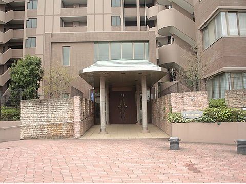 エントランス　LEXELMANSIONchigasaki（４