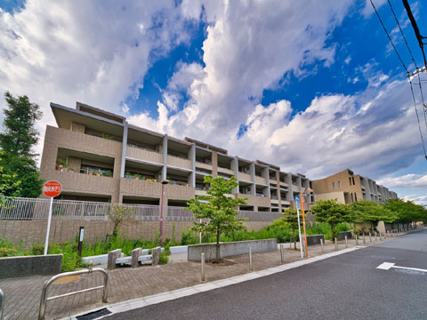 現地外観写真 上北沢コートテラス307 (2)