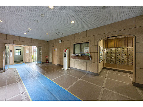 エントランス　エントランスロビー