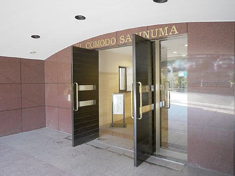 エントランス　エントランス